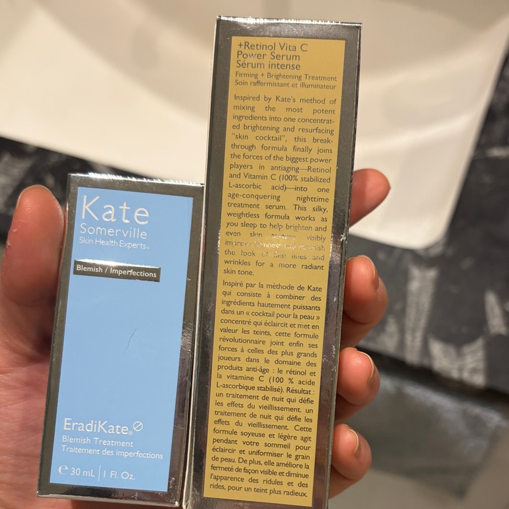 Kate Somerville Retinol Vita C Power Serum Firming + Brightening Treatment - Picture 2 of 4